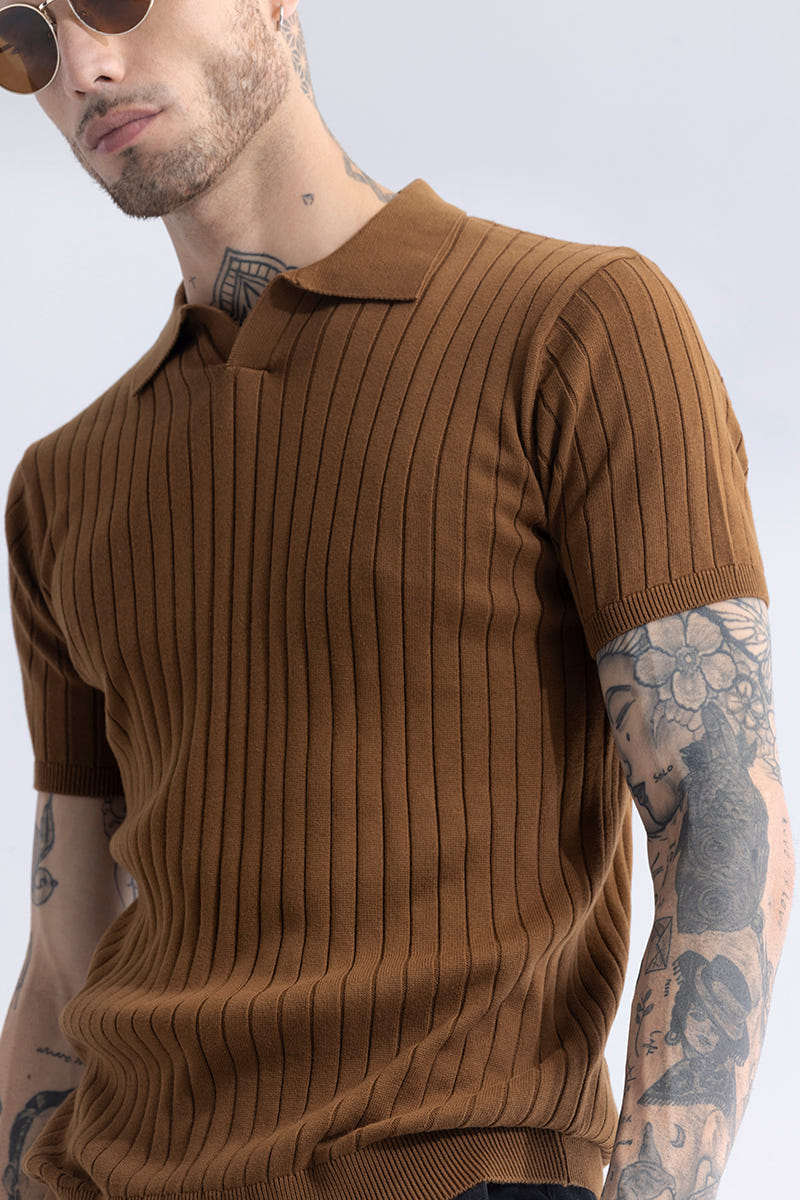 Sleek striped brown polo T-shirt